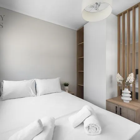 Апартаменты Nephele, The Luxury