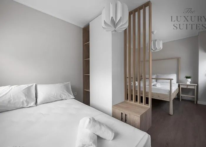 Nephele, The Luxury Daire *