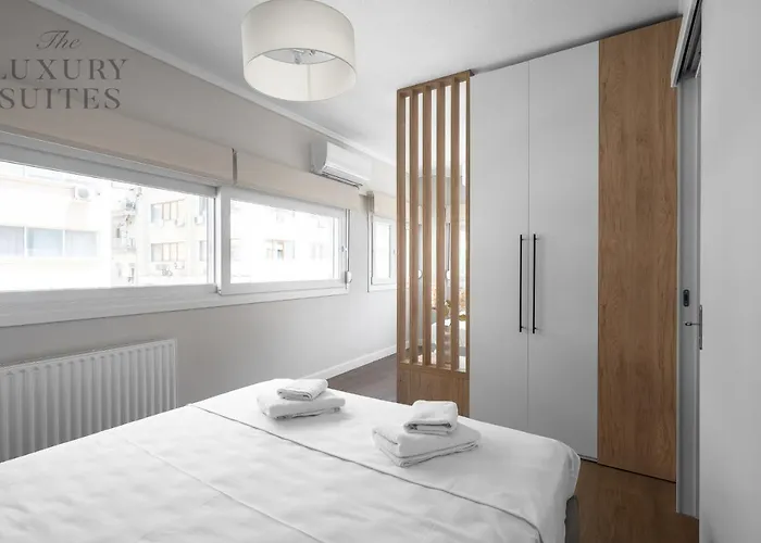 Nephele, The Luxury Daire