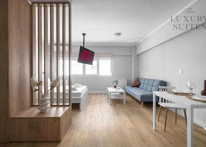 Nephele, The Luxury Daire